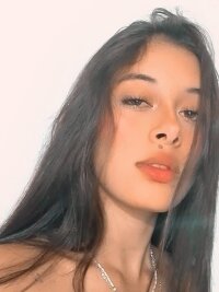 AliceisWonder's Offline XXX Chat