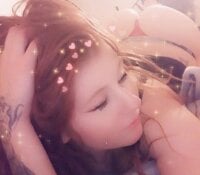 Chelsea041's Offline Chat Room