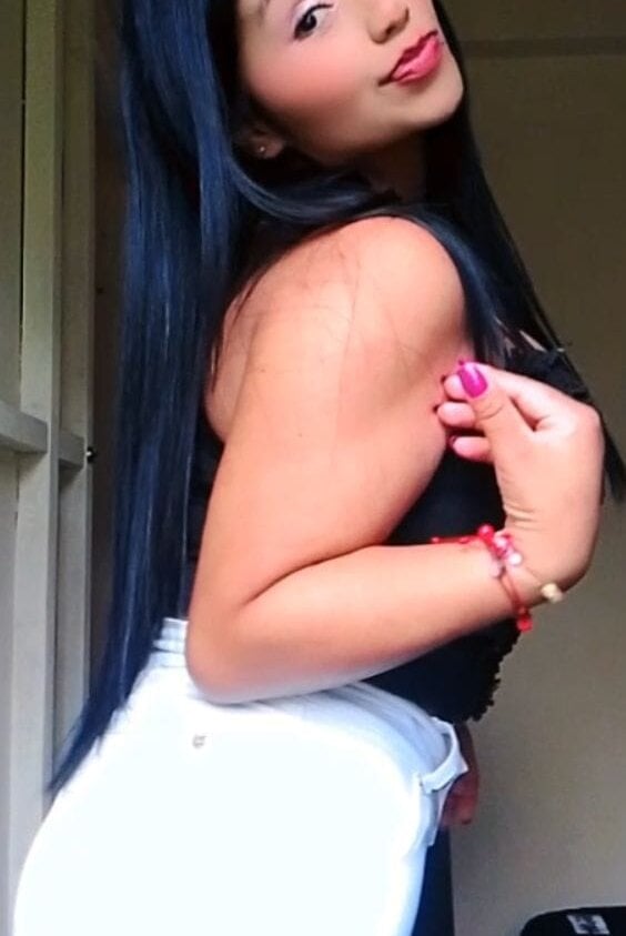 aleja-horny- profile