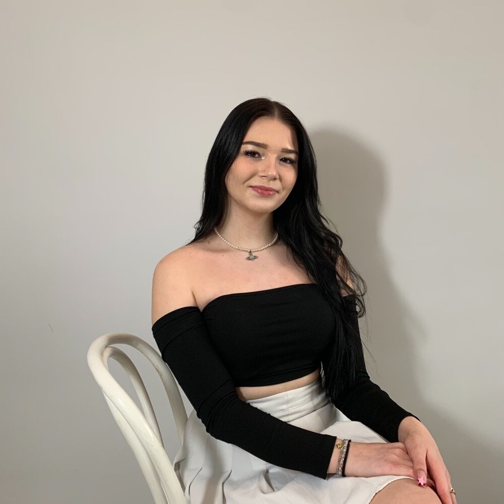 AvaBeauty's Offline XXX Chat