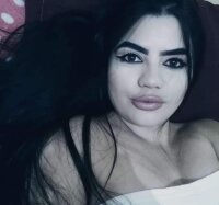 Angielinahoades' Offline XXX Chat