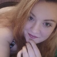 EleanorNHearts1's Offline Chat Room