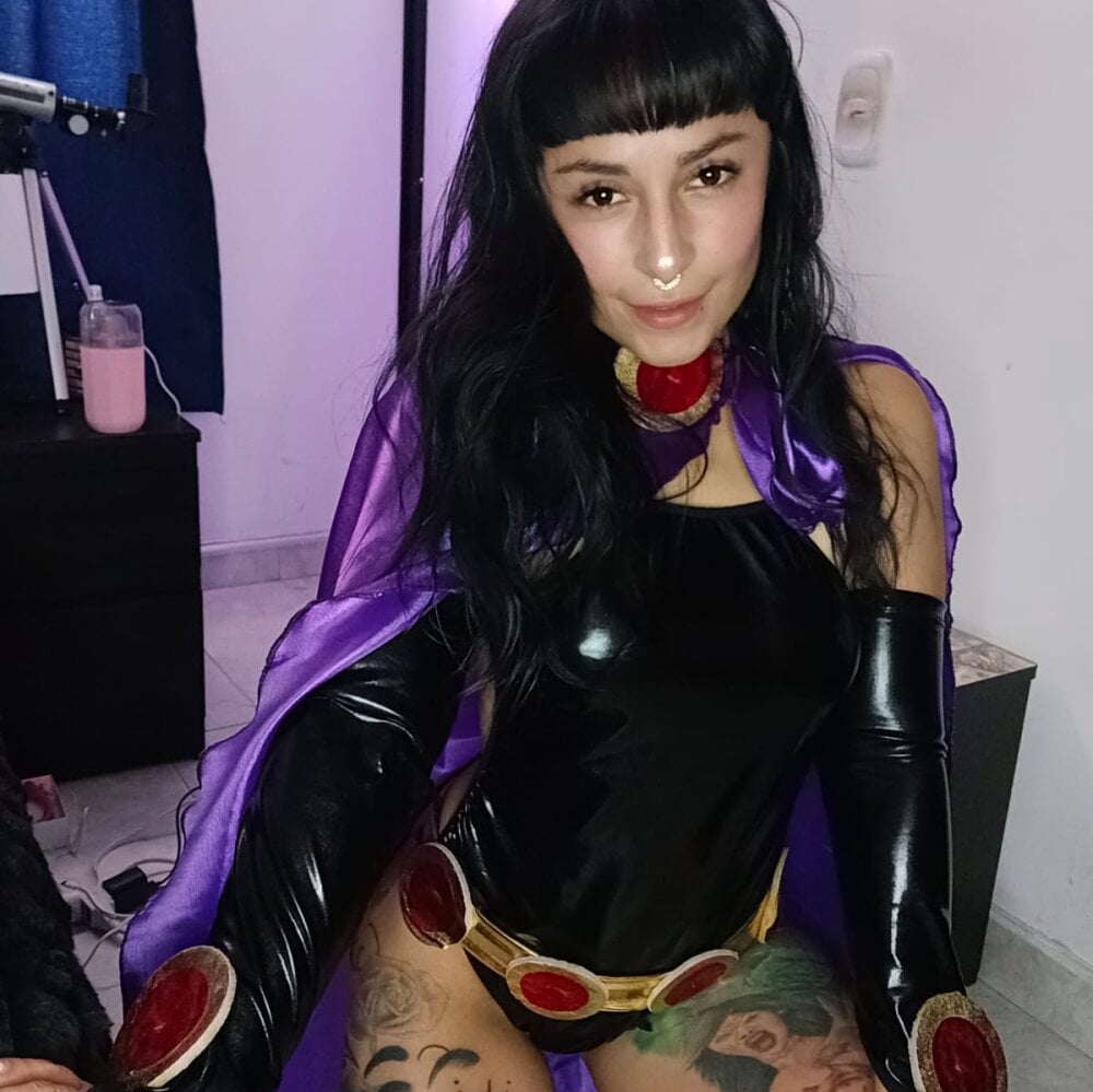 stripchat allison__horny webcam profile pic via myliveeroticcams.com