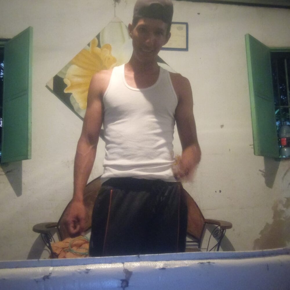 davidlk25's Offline XXX Chat