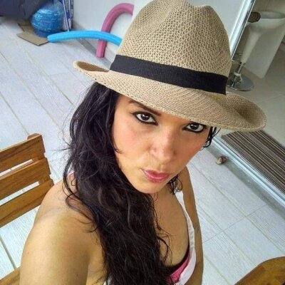 preciosa_123 from stripchat