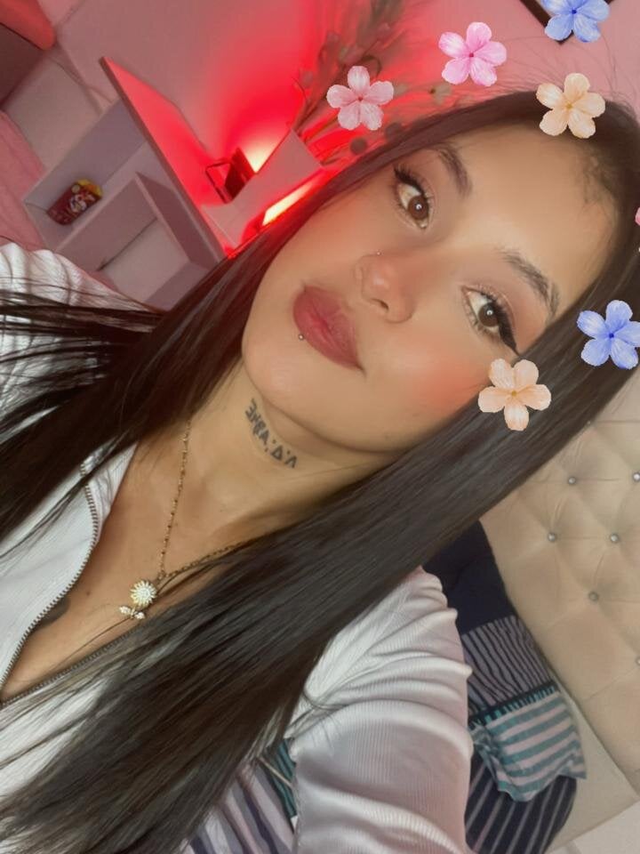 kirakay_sc from stripchat