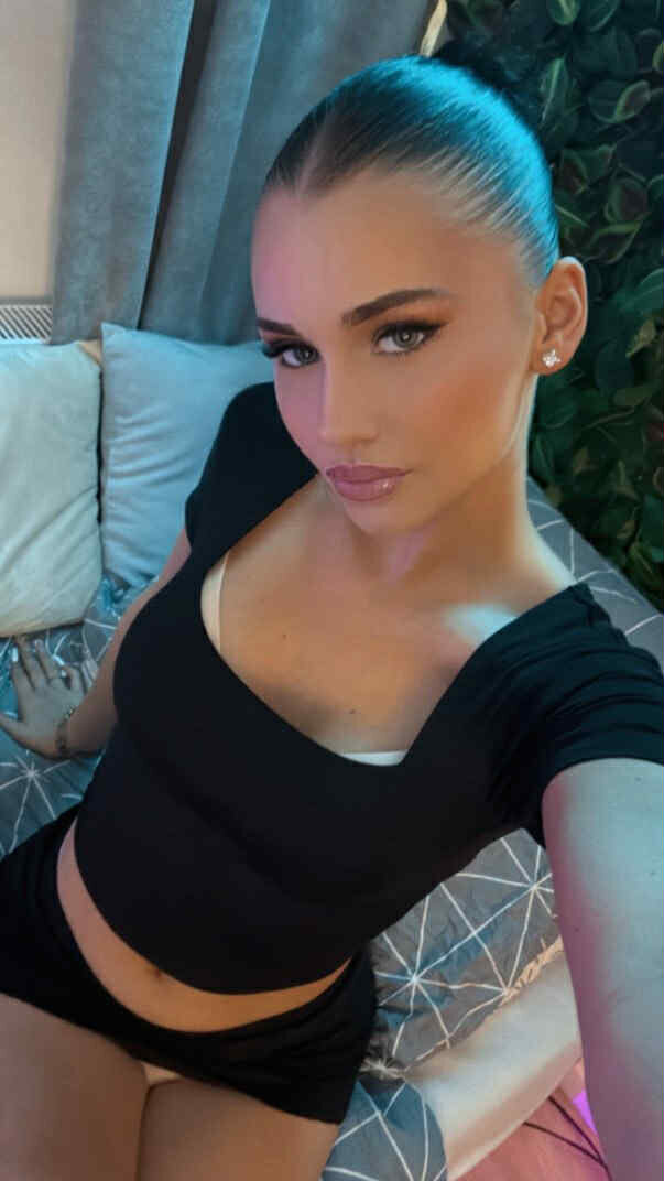 Betty_Grey