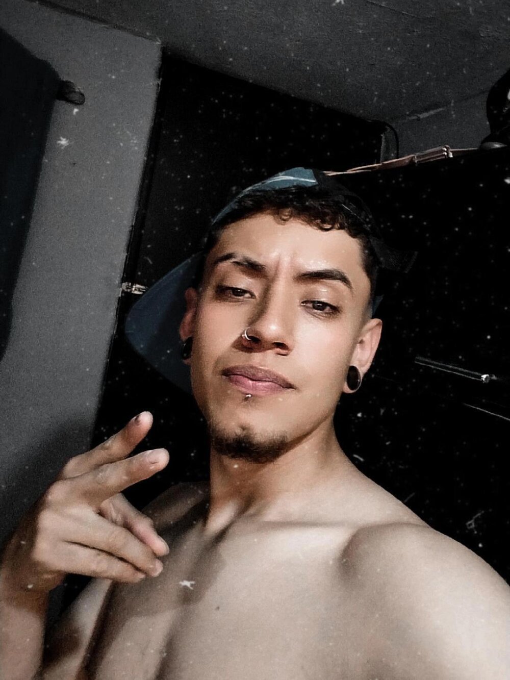 the_destroyerking from stripchat