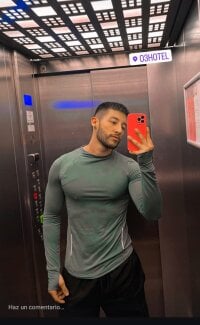 Dalton_baros's webcam live show