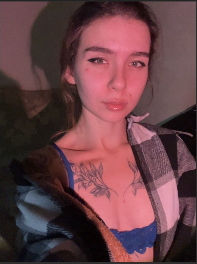 Anya_bauer