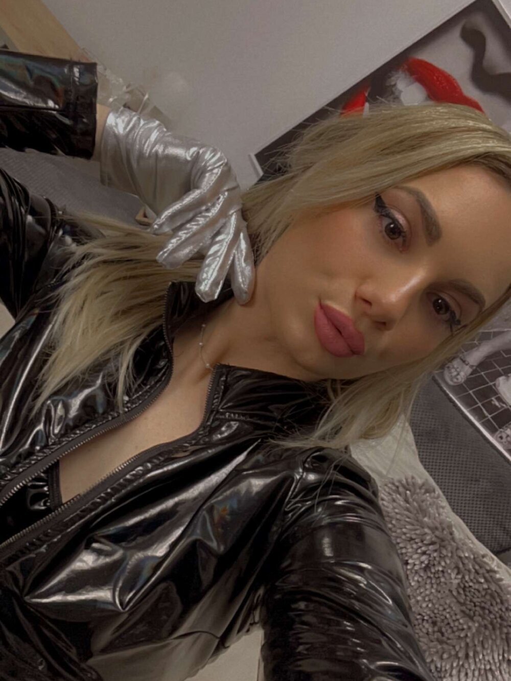 FindomGoddess1 profile
