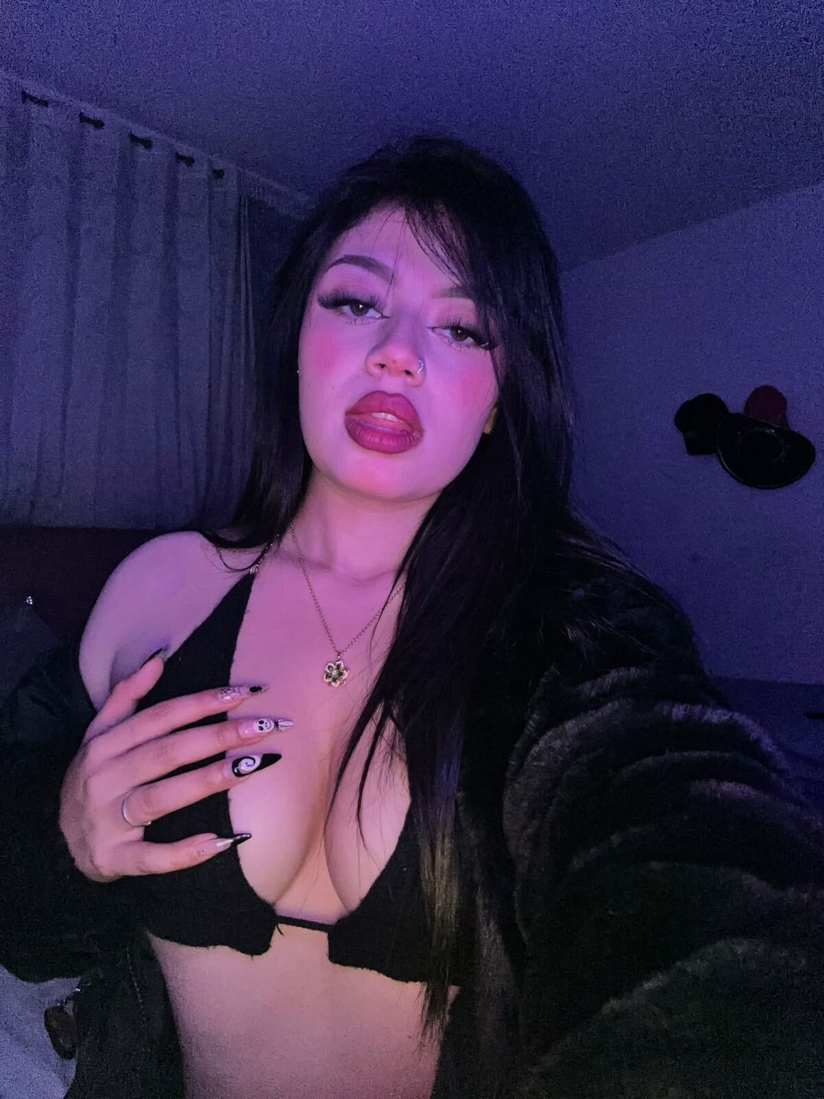 Lucy_Coopeer_