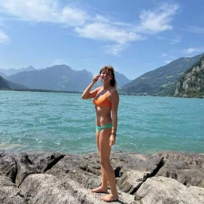BAREFOOT_GODDESS' Offline XXX Chat