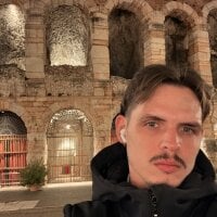 Dicken09's webcam live show