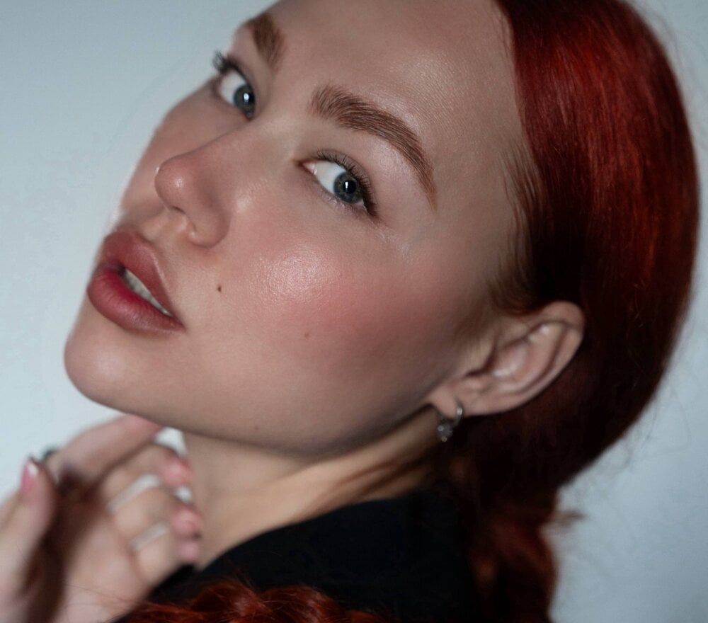 lolaamint_ webcam livesex profile