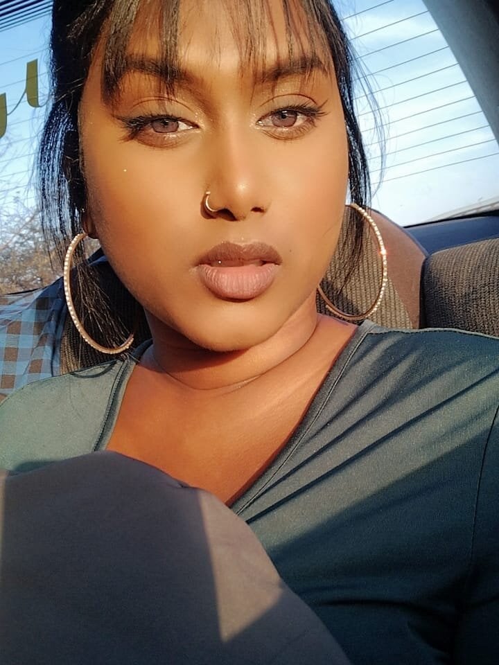 IndianChocolatepie4u's chat room