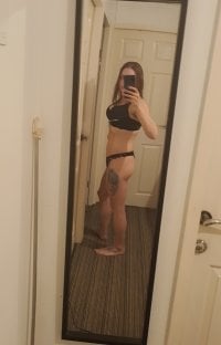 findmekeepmelovense's Offline Chat Room
