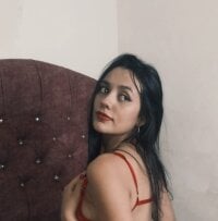 sensuallatinaa's Offline Chat Room