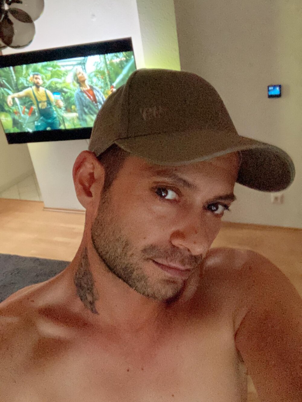 justtomas from stripchat