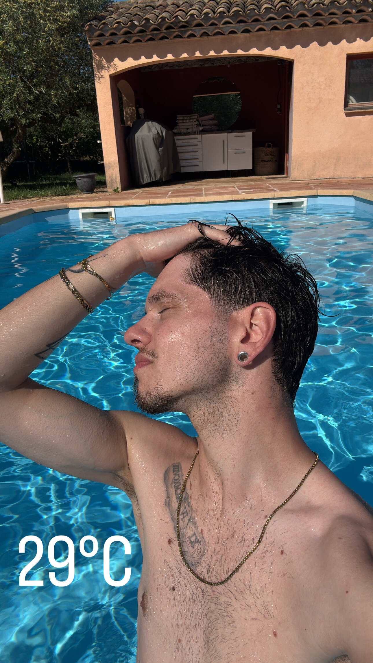 jamesx08