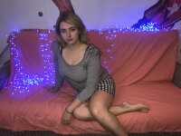 AliceRivverra's Offline Chat Room
