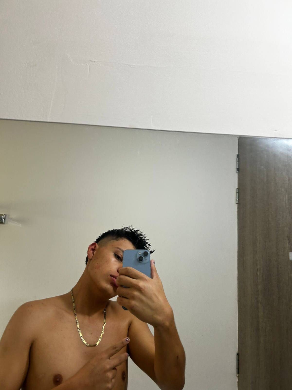 Julian0812