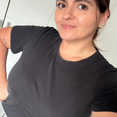 RosaliaVicky - middle priced privates