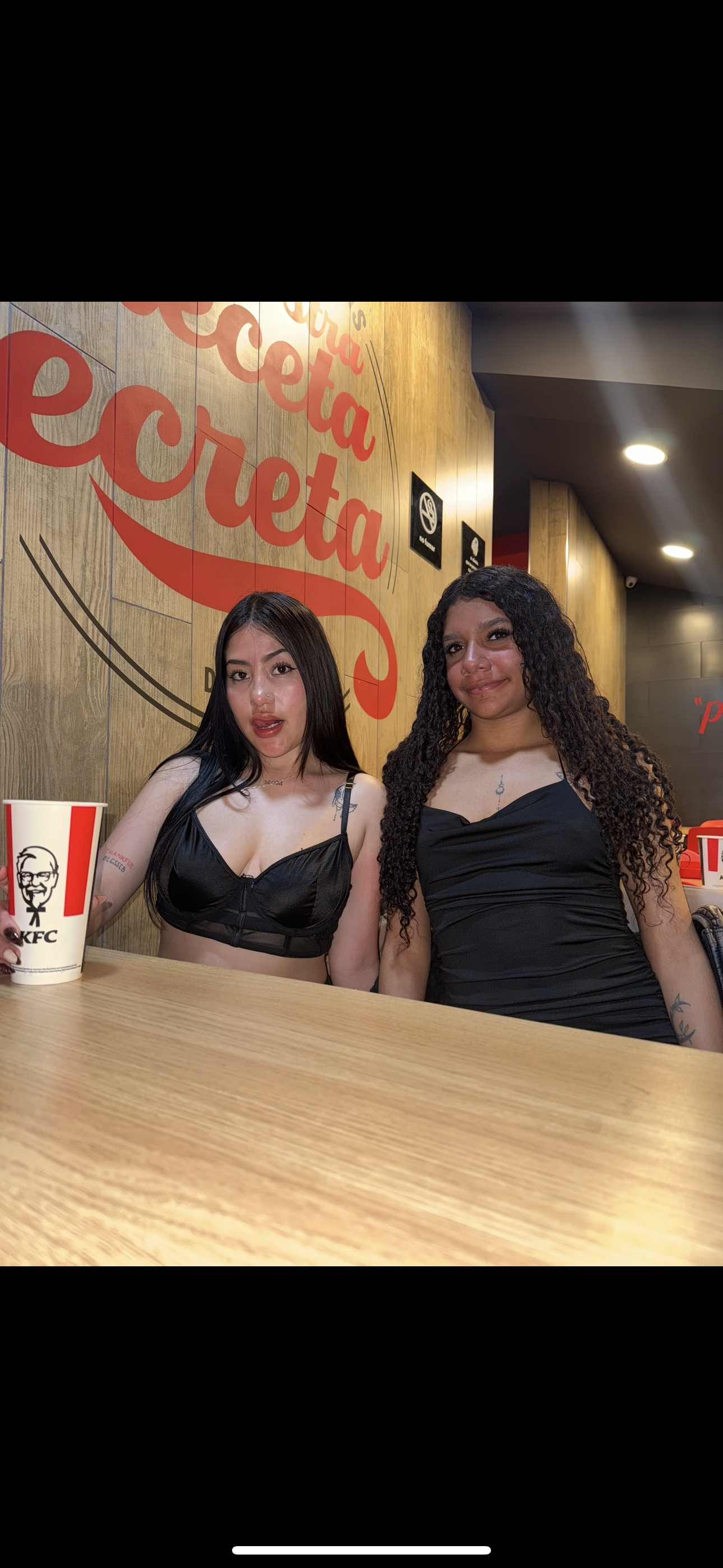Sexy_Friends__