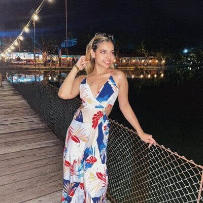 aby_deb from stripchat