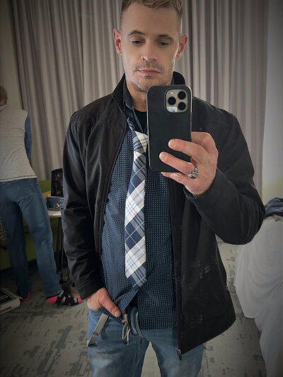 CloudyHungSoCal Live Cam on StripChat