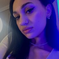 MaryTaylorfj's Offline Chat Room