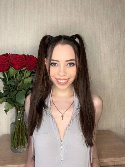 Lissicute - Stripchat Teen Lovense Blowjob Girl 