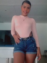 Adriana_Gomex's Offline XXX Chat