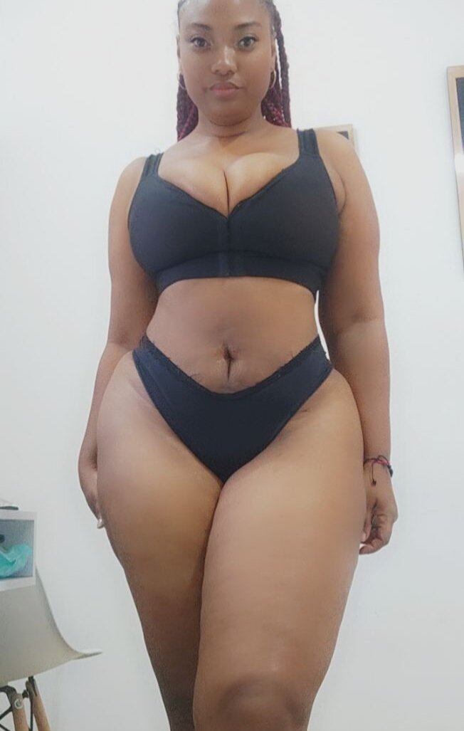 curvyebonyy1