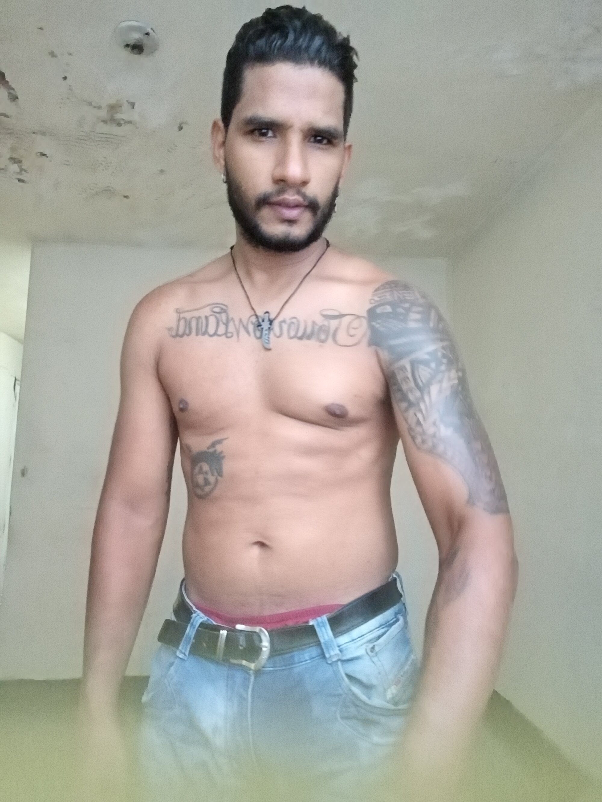 Grey_cum