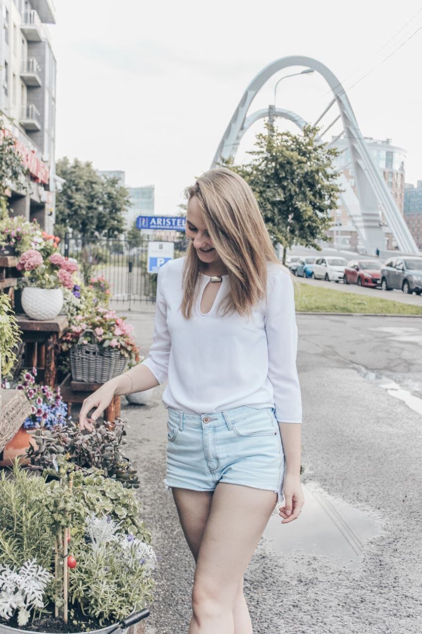 Dina_Tease