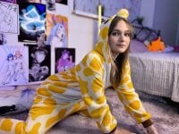 cuteses_'s Offline Chat Room