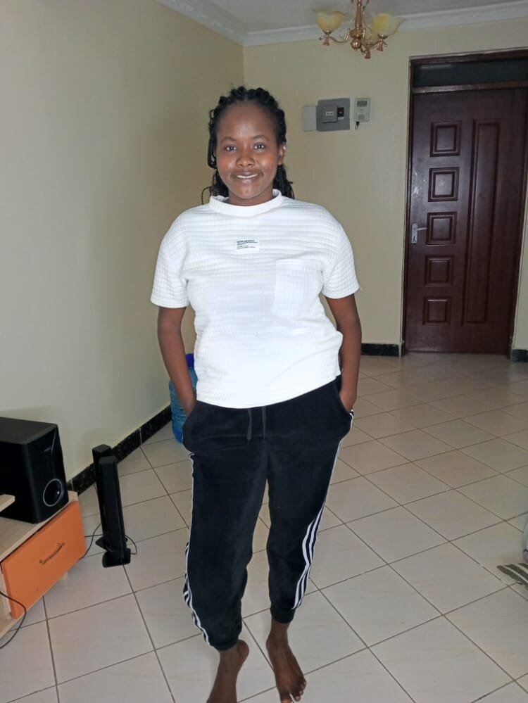 Vee_Njee