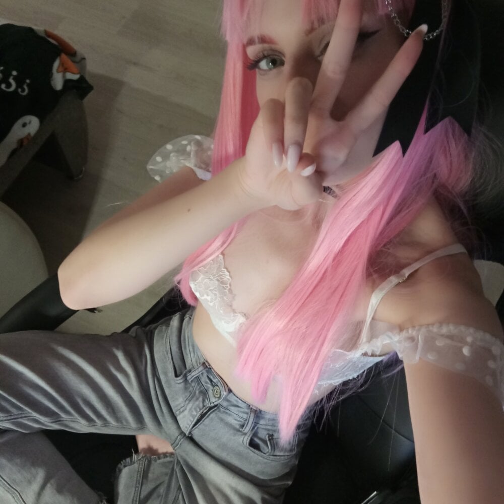 myliveeroticcams.com pyato_4ka livesex profile in russia cams