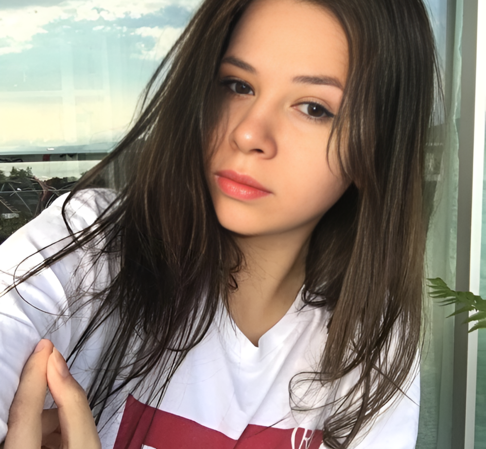 HildAdderly profile
