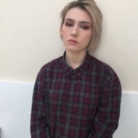 SilviaJonny's Offline Chat Room