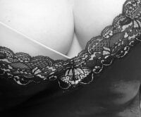 Živý XXX chat Sarina91