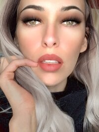 luckielea offline chatrum