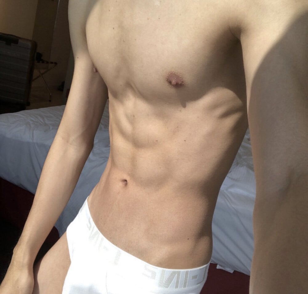 sexysmboy69