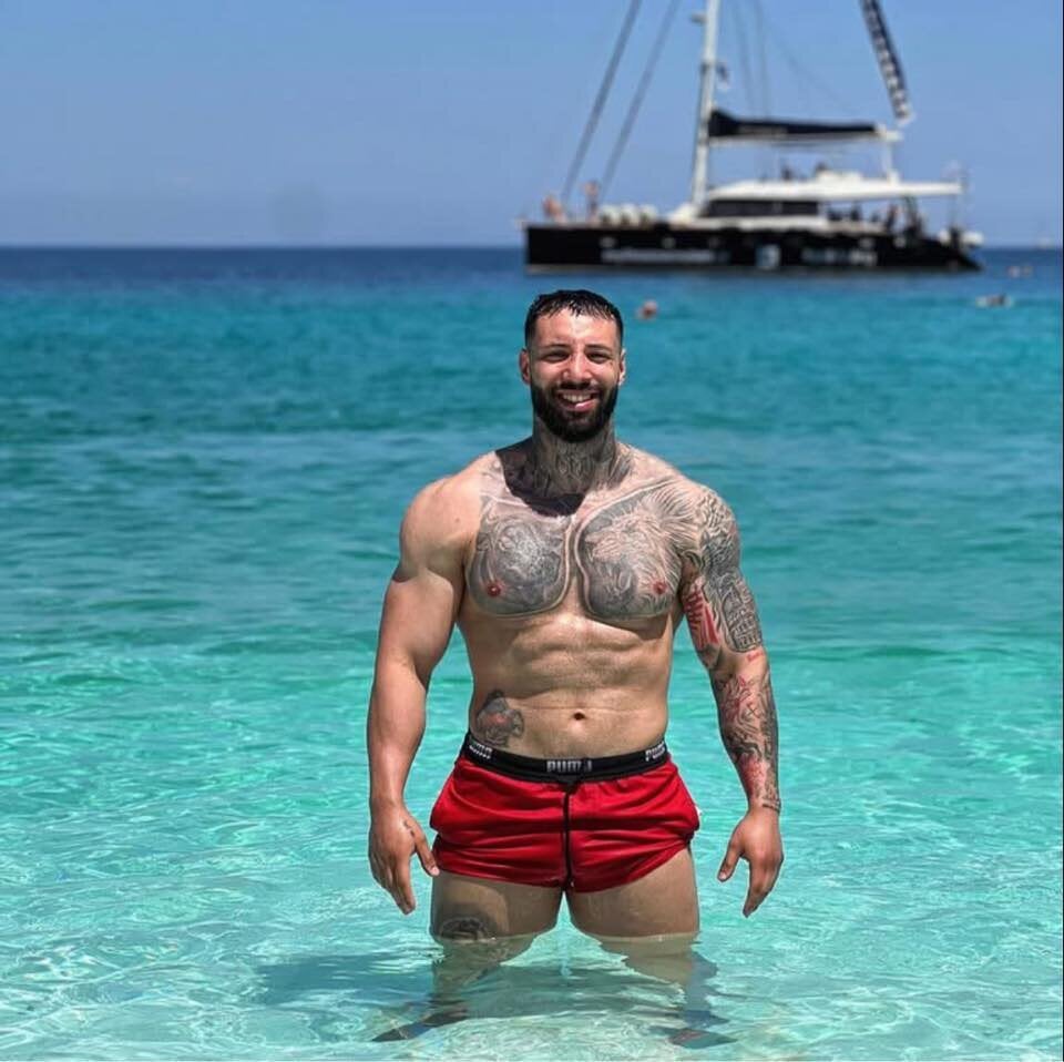 masculineguy99 from stripchat