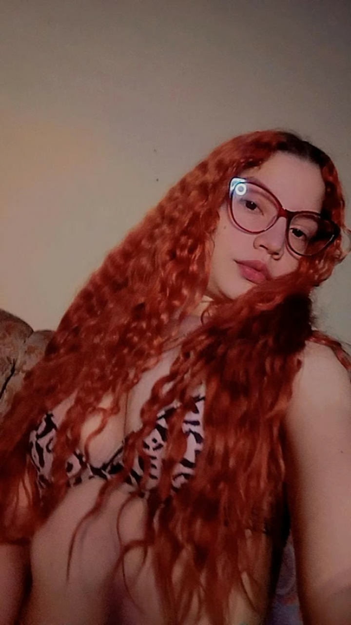 Stefany_pelosi