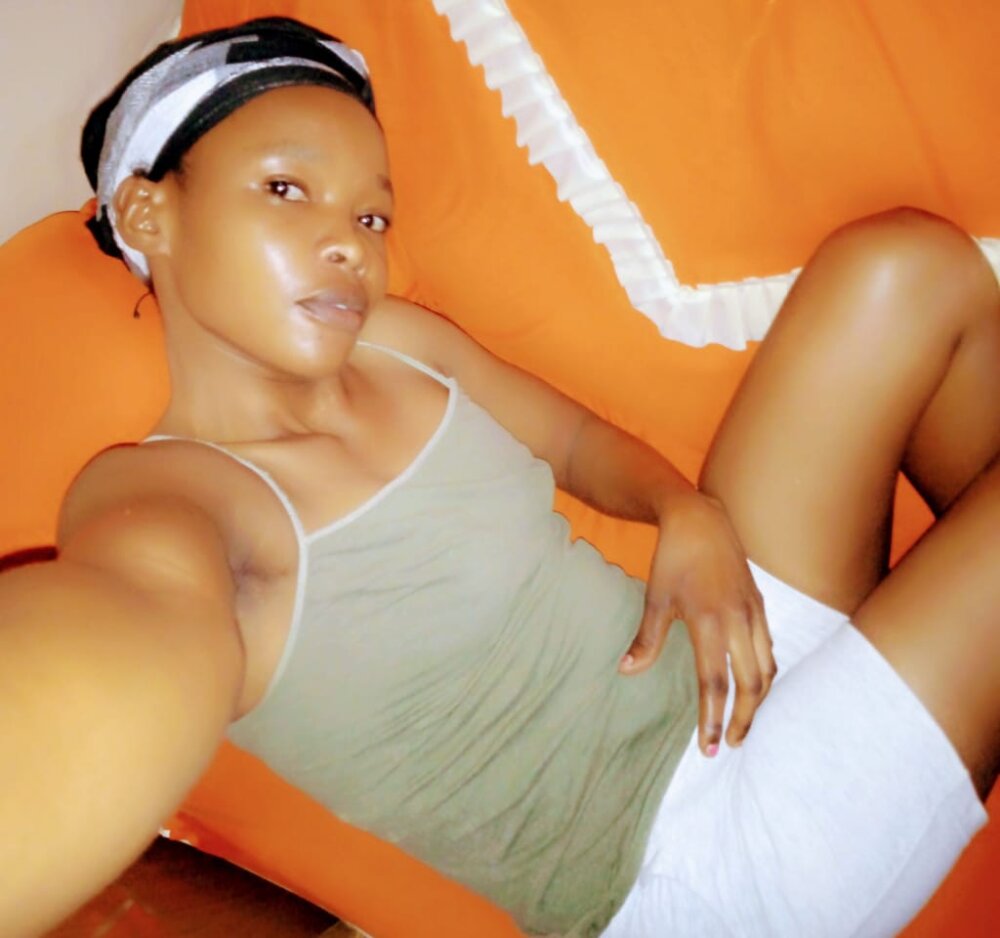 vibewithmari profile