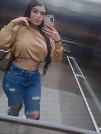 Esteffan_Pink