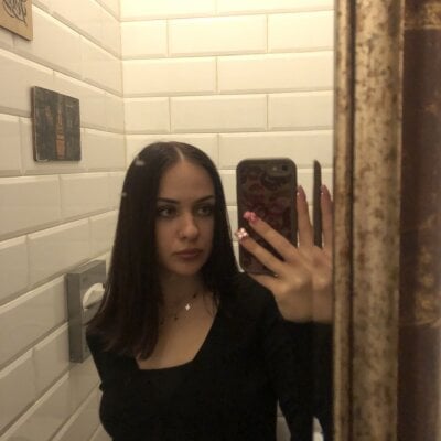 vivimisslove from stripchat