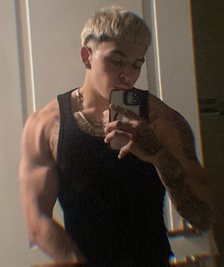 2exclusivesleek's Offline XXX Chat